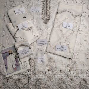 White Heavy Embroiderd Lawn 3Pcs